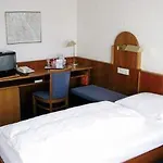 Hotell Altenburgblick 3*