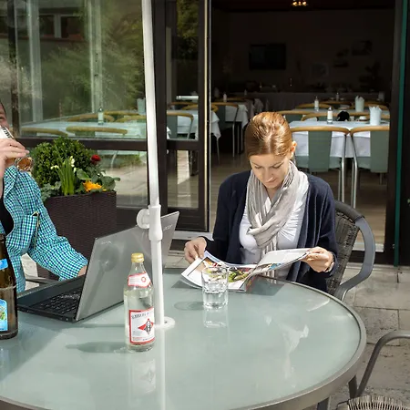 Altenburgblick Hotel 3*