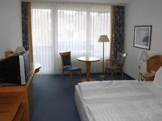 מלון Altenburgblick 3*